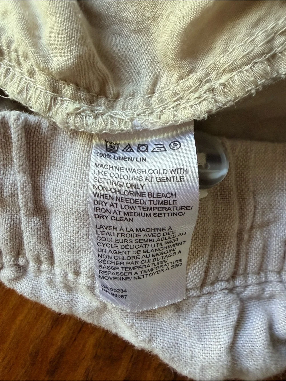 Men's Lightweight Linen-Blend Drawstring Pants in Off-White
